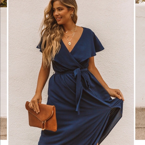 NWOT VICI Collection, LOST IN THE MOMENT MAXI NAVY - Picture 5 of 8